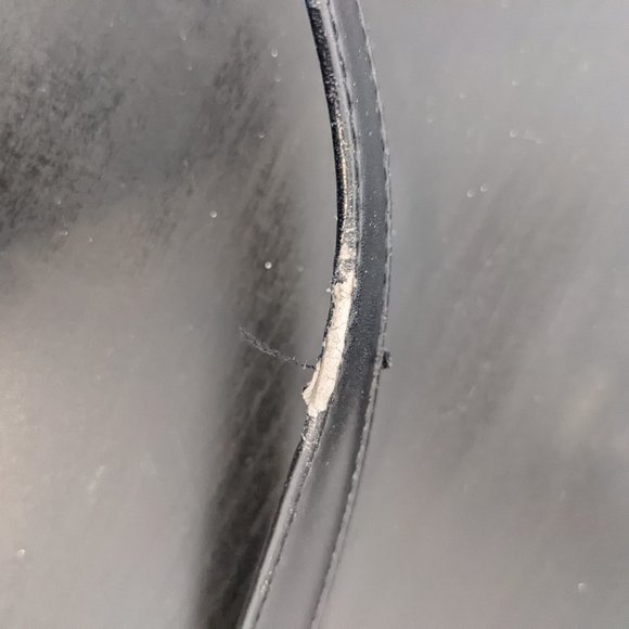 Black and Gold Shoulder Bag - Picture 4 of 9